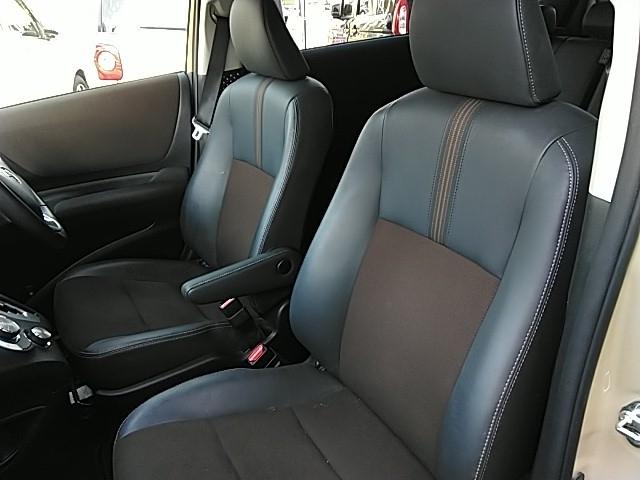 シエンタ ハイブリッドＧ　クエロ　両側電動スライド　キーレス　フルセグ　ナビ＆ＴＶ　乗車定員７人　エアバッグ　オートマ　ディーラー車　フル装備　助手席エアバッグ　衝突被害軽減システム　ＥＴＣ　バックカメラ　スマートキー　横滑り防止機能（11枚目）