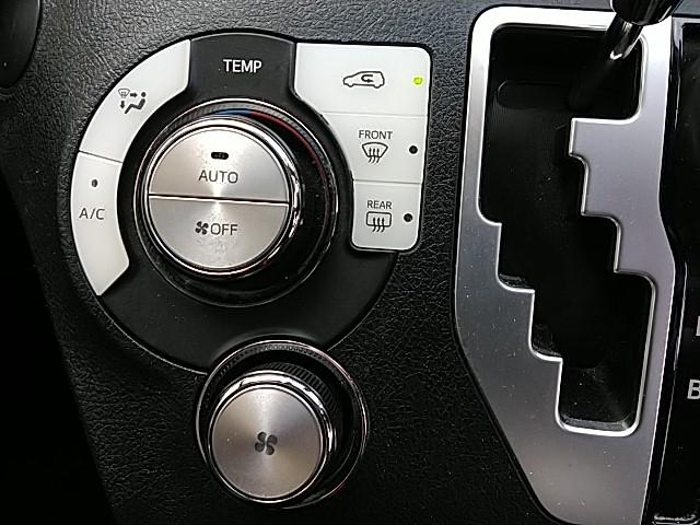 シエンタ ハイブリッドＧ　クエロ　両側電動スライド　キーレス　フルセグ　ナビ＆ＴＶ　乗車定員７人　エアバッグ　オートマ　ディーラー車　フル装備　助手席エアバッグ　衝突被害軽減システム　ＥＴＣ　バックカメラ　スマートキー　横滑り防止機能（28枚目）