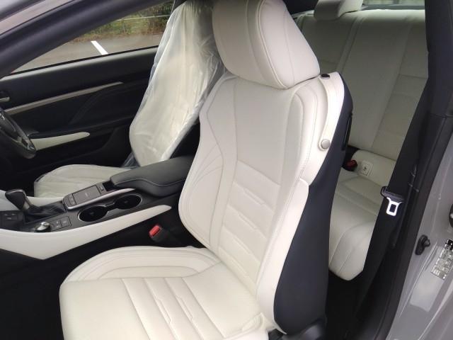 ＲＣ ＲＣ３５０　Ｆスポーツ　サンルーフ　革シート　キーレス　フルセグ　ナビ＆ＴＶ　１９アルミホイール　エアバッグ　電動シート　オートマ　フル装備　安全装備　助手席エアバッグ　サイドエアバッグ　衝突被害軽減システム　ＥＴＣ（11枚目）