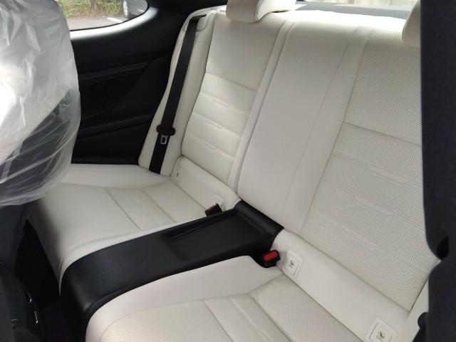 ＲＣ ＲＣ３５０　Ｆスポーツ　サンルーフ　革シート　キーレス　フルセグ　ナビ＆ＴＶ　１９アルミホイール　エアバッグ　電動シート　オートマ　フル装備　安全装備　助手席エアバッグ　サイドエアバッグ　衝突被害軽減システム　ＥＴＣ（12枚目）