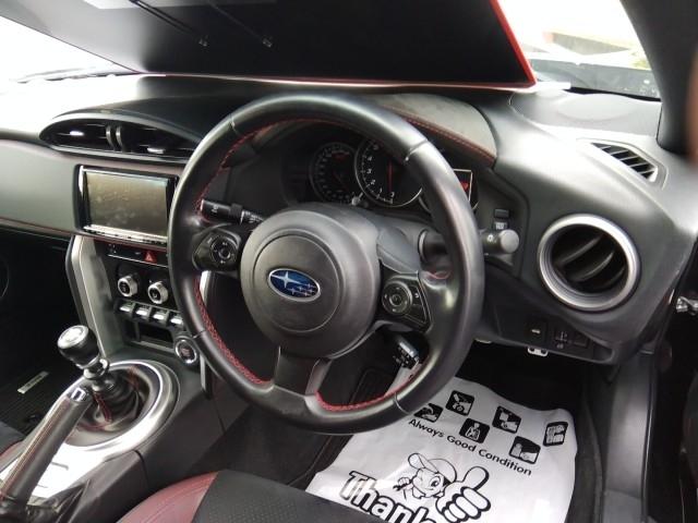 ＢＲＺ ＳＴＩ　スポーツ　キーレス　フルセグ　ナビ＆ＴＶ　１８アルミホイール　エアバッグ　フル装備　安全装備　助手席エアバッグ　サイドエアバッグ　ＥＴＣ　バックカメラ　スマートキー　横滑り防止機能　オートクルーズコントロール（2枚目）