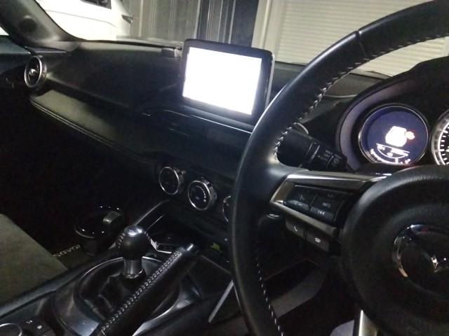 ロードスター ＲＳ　ワンオーナー　キーレス　フルセグ　ナビ＆ＴＶ　エアバッグ　フル装備　安全装備　助手席エアバッグ　サイドエアバッグ　ＥＴＣ　バックカメラ　スマートキー　横滑り防止機能　オートクルーズコントロール（9枚目）