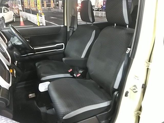 ハスラー ハイブリッドＸ　ワンオーナー　キーレス　フルセグ　ナビ＆ＴＶ　１５アルミホイール　エアバッグ　オートマ　フル装備　助手席エアバッグ　衝突被害軽減システム　ＥＴＣ　バックカメラ　スマートキー（11枚目）