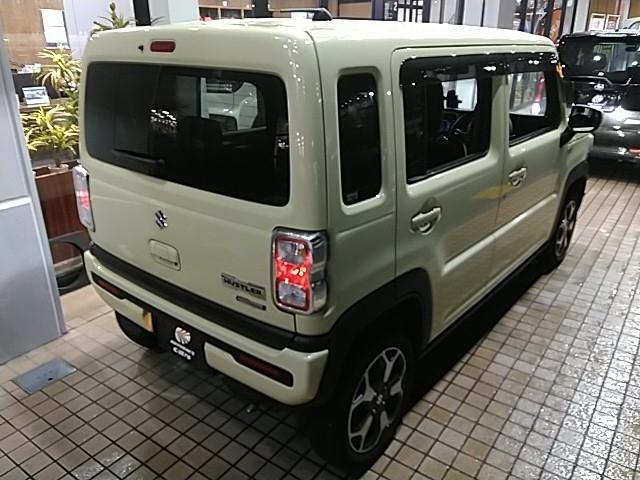 ハスラー ハイブリッドＸ　ワンオーナー　キーレス　フルセグ　ナビ＆ＴＶ　１５アルミホイール　エアバッグ　オートマ　フル装備　助手席エアバッグ　衝突被害軽減システム　ＥＴＣ　バックカメラ　スマートキー（19枚目）