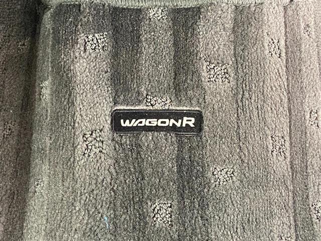 ワゴンＲ ＦＺ　ワンオーナー　カロッツェリア製ナビ（Ｂｌｕｅｔｏｏｔｈ・フルセグ・ＣＤ・ＵＳＢ・ＳＤ）　シートヒーター　スマートキー２　純正フロアマット　純正ドアバイザー　純正１４インチアルミホイール　電動格納ミラー（22枚目）