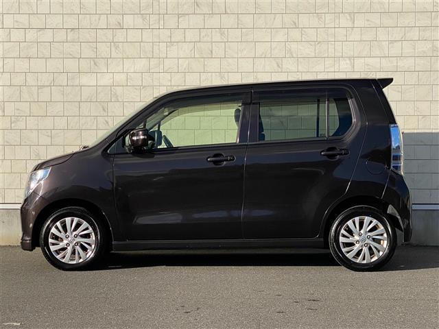 ワゴンＲ ＦＺ　ワンオーナー　カロッツェリア製ナビ（Ｂｌｕｅｔｏｏｔｈ・フルセグ・ＣＤ・ＵＳＢ・ＳＤ）　シートヒーター　スマートキー２　純正フロアマット　純正ドアバイザー　純正１４インチアルミホイール　電動格納ミラー（27枚目）