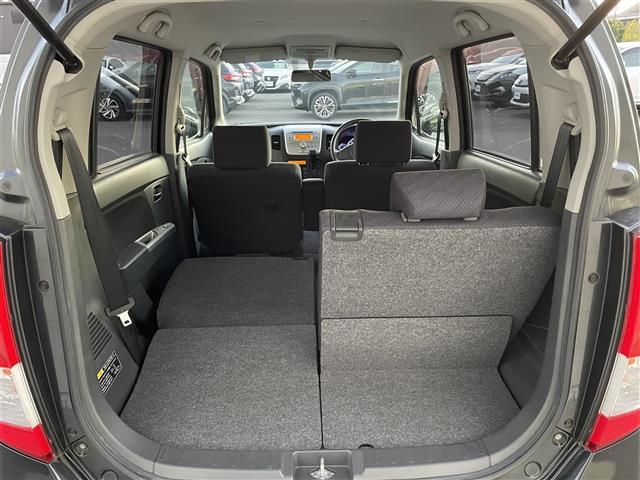 ワゴンＲ ＦＸリミテッド　プッシュスタート　スマートキー×２　ＣＤプレイヤー　ドアバイザー　電動格納ミラー　オートエアコン　アクセサリーソケット　オートライト　純正１４インチアルミホイール　保証書　取扱説明書（6枚目）