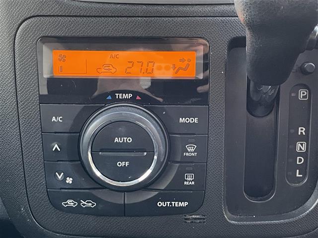 ワゴンＲ ＦＸリミテッド　プッシュスタート　スマートキー×２　ＣＤプレイヤー　ドアバイザー　電動格納ミラー　オートエアコン　アクセサリーソケット　オートライト　純正１４インチアルミホイール　保証書　取扱説明書（11枚目）
