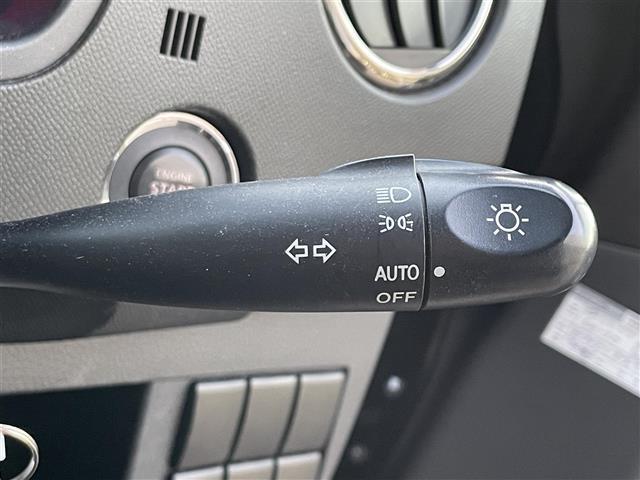 ワゴンＲ ＦＸリミテッド　プッシュスタート　スマートキー×２　ＣＤプレイヤー　ドアバイザー　電動格納ミラー　オートエアコン　アクセサリーソケット　オートライト　純正１４インチアルミホイール　保証書　取扱説明書（16枚目）