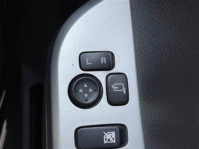 ワゴンＲ ＦＸリミテッド　プッシュスタート　スマートキー×２　ＣＤプレイヤー　ドアバイザー　電動格納ミラー　オートエアコン　アクセサリーソケット　オートライト　純正１４インチアルミホイール　保証書　取扱説明書（20枚目）