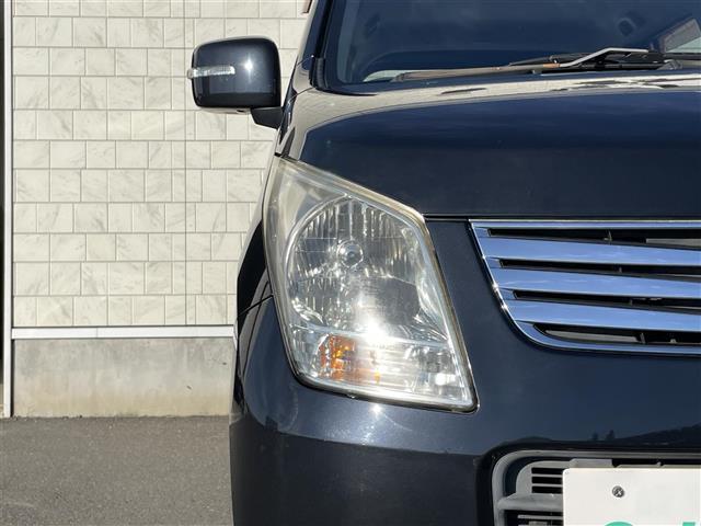 ワゴンＲ ＦＸリミテッド　プッシュスタート　スマートキー×２　ＣＤプレイヤー　ドアバイザー　電動格納ミラー　オートエアコン　アクセサリーソケット　オートライト　純正１４インチアルミホイール　保証書　取扱説明書（32枚目）