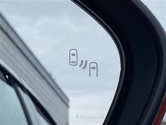 プリウス Ａツーリングセレクション　モデリスタエアロ　ガナドール製マフラー　ウエッズスポーツホイール　純正ホイール　純正ＳＤナビ　ブラインドスポットモニター　ヘッドアップディスプレイ　ステアリングヒータ　パーキングアシスト　ＥＴＣ２．０（3枚目）