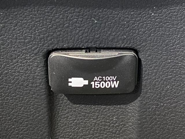 プリウス Ａツーリングセレクション　モデリスタエアロ　ガナドール製マフラー　ウエッズスポーツホイール　純正ホイール　純正ＳＤナビ　ブラインドスポットモニター　ヘッドアップディスプレイ　ステアリングヒータ　パーキングアシスト　ＥＴＣ２．０（13枚目）