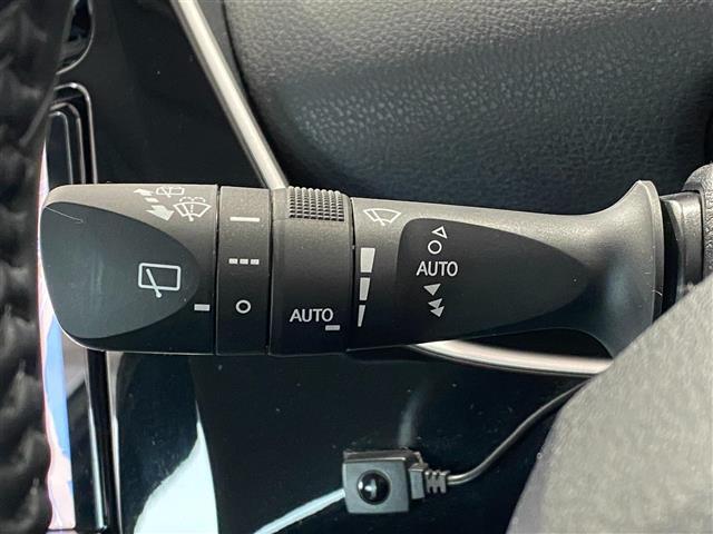 プリウス Ａツーリングセレクション　モデリスタエアロ　ガナドール製マフラー　ウエッズスポーツホイール　純正ホイール　純正ＳＤナビ　ブラインドスポットモニター　ヘッドアップディスプレイ　ステアリングヒータ　パーキングアシスト　ＥＴＣ２．０（29枚目）