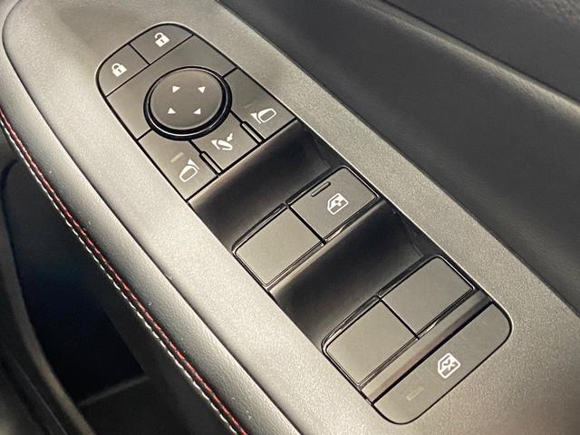 オーラ ニスモ　ブラインドスポットモニター　置くだけ充電　純正ＳＤナビ　プロパイロット　全周囲カメラ　リアフォグライト　電動パーキングブレーキ　ブレーキホールド　ドライブレコーダー　ＬＥＤヘッドライト　スペアキー（31枚目）