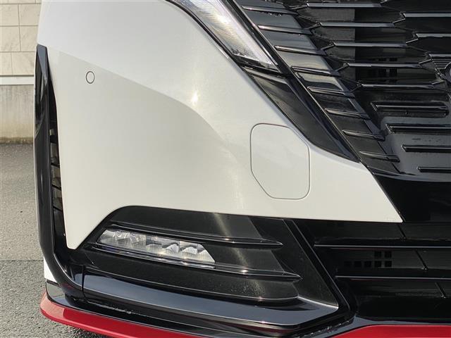 オーラ ニスモ　ブラインドスポットモニター　置くだけ充電　純正ＳＤナビ　プロパイロット　全周囲カメラ　リアフォグライト　電動パーキングブレーキ　ブレーキホールド　ドライブレコーダー　ＬＥＤヘッドライト　スペアキー（45枚目）