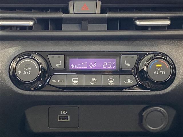 オーラ Ｇ　レザーエディション　ブラインドスポットモニタ　純正９インチナビ（フルセグ・Ｂｌｕｅｔｏｏｔｈ・ＣＤ・ＤＶＤ・ＵＳＢ）　全方位カメラ　ドライブレコーダー　デジタルインナーミラー　ＥＴＣ　コーナーセンサー　前席シートヒーター（16枚目）