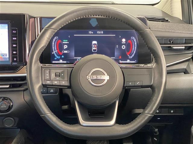 オーラ Ｇ　レザーエディション　ブラインドスポットモニタ　純正９インチナビ（フルセグ・Ｂｌｕｅｔｏｏｔｈ・ＣＤ・ＤＶＤ・ＵＳＢ）　全方位カメラ　ドライブレコーダー　デジタルインナーミラー　ＥＴＣ　コーナーセンサー　前席シートヒーター（22枚目）