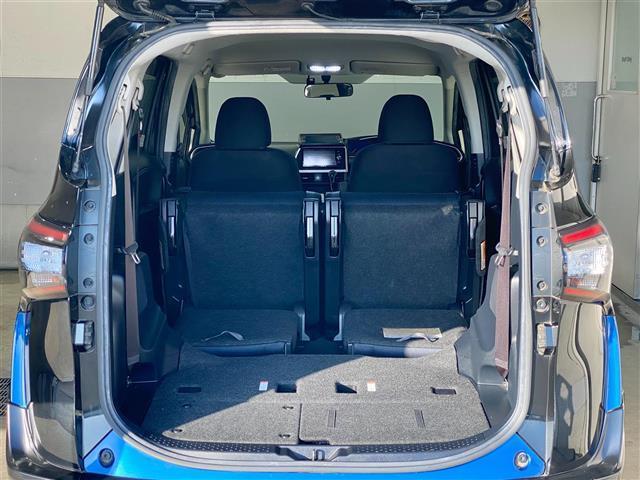 シエンタ ハイブリッドＧ　モデリスタエアロ　両側パワースライドドア　純正ＳＤナビ（フルセグ・Ｂｌｕｅｔｏｏｔｈ・ＣＤ・ＳＤ）　ＴＶキャンセラー　ビルトインＥＴＣ２．０　純正ドライブレコーダー　バック・フロントカメラ　スペアキー（9枚目）