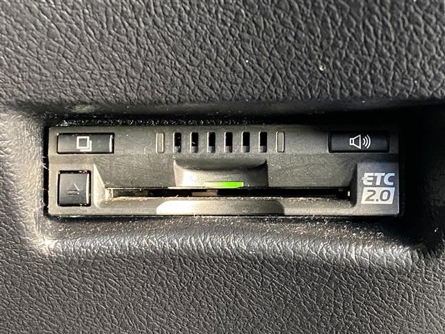 シエンタ ハイブリッドＧ　モデリスタエアロ　両側パワースライドドア　純正ＳＤナビ（フルセグ・Ｂｌｕｅｔｏｏｔｈ・ＣＤ・ＳＤ）　ＴＶキャンセラー　ビルトインＥＴＣ２．０　純正ドライブレコーダー　バック・フロントカメラ　スペアキー（26枚目）