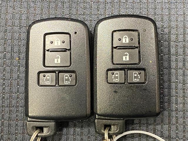 シエンタ ハイブリッドＧ　モデリスタエアロ　両側パワースライドドア　純正ＳＤナビ（フルセグ・Ｂｌｕｅｔｏｏｔｈ・ＣＤ・ＳＤ）　ＴＶキャンセラー　ビルトインＥＴＣ２．０　純正ドライブレコーダー　バック・フロントカメラ　スペアキー（31枚目）