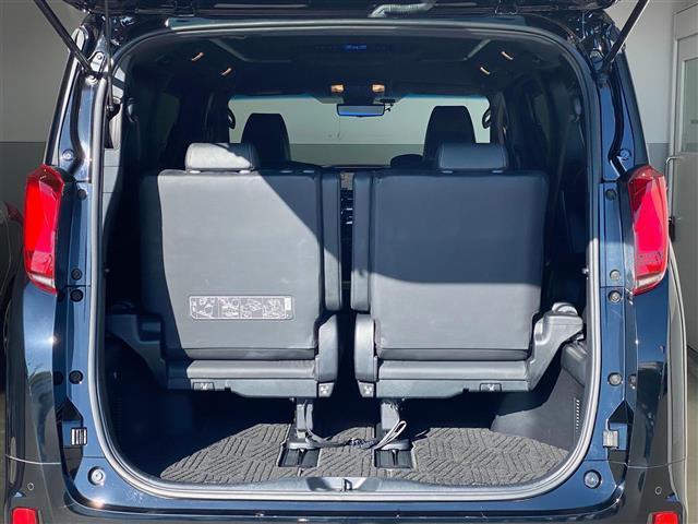 アルファード ２．５Ｓ　タイプゴールドＩＩＩ　ワンオーナー　純正後席モニター　ブラインドスポットモニター　デジタルインナーミラー　ハーフレザーシート　両側パワースライドドア　三眼ＬＥＤヘッドライト　パワーバックドア　リアオートエアコン　ナノイー（9枚目）