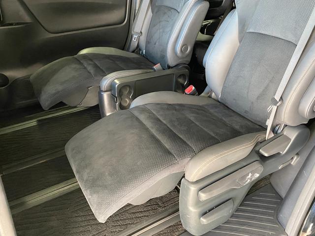 アルファード ２．５Ｓ　タイプゴールドＩＩＩ　ワンオーナー　純正後席モニター　ブラインドスポットモニター　デジタルインナーミラー　ハーフレザーシート　両側パワースライドドア　三眼ＬＥＤヘッドライト　パワーバックドア　リアオートエアコン　ナノイー（17枚目）