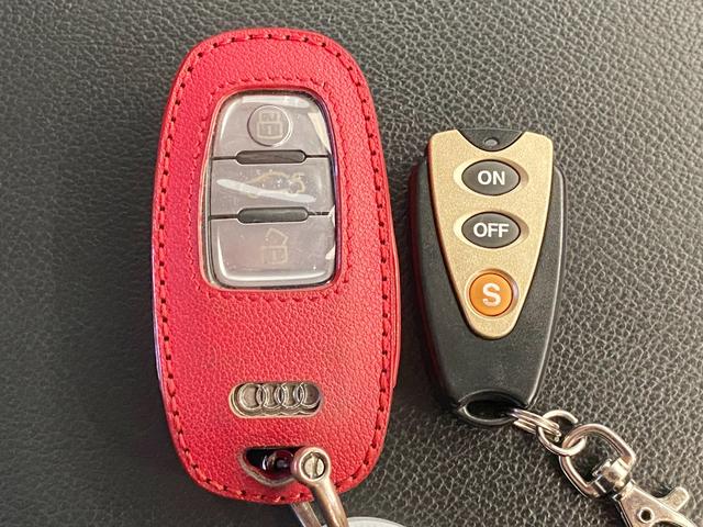 A7スポーツバック 3.0TFSIクワトロ 社外フルエアロ Border Race車高調 BOSEサウンド 前席パワー・メモリシート 全席シートヒーター パワーバックドア ブラインドスポットモニター 純正ナビ レザーシート 三眼LEDライト(37枚目)