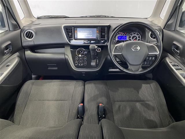 デイズルークス ハイウェイスター X Gパッケージ 純正ナビ フルセグTV アラウンドビューモニター フリップダウンモニター 両側パワースライドドア エマージェンシーブレーキ オートライト LEDヘッドライト 純15インチAW 社外フロアマット ETC(5枚目)