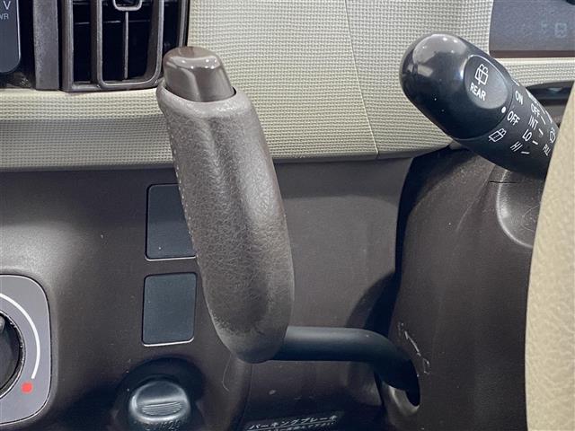 パッソ プラスハナ Cパッケージ ワンオーナー 純正ナビ フルセグTV ETC ベンチシート 純正フロアマット ドアバイザー ニルヴァーナ13インチアルミホイール スペアキー リモコンキー 取扱説明書 保証書(15枚目)