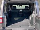 ジープ・ラングラーアンリミテッド サハラ ワンオーナー ブラインドスポットモニター メーカー純正ナビ(フルセグ・Bluetooth・AUX・USB) 純正ドライブレコーダー ETC2.0 バックカメラ 前席シートヒーター LEDヘッドライト(7枚目)