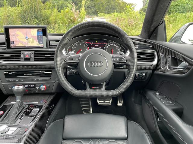 アウディ ＲＳ７スポーツバック