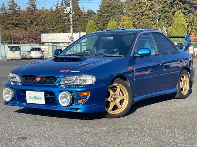 ＷＲＸ　ＲＡ　ＳＴｉバージョンＶＩ　リミテッド　２０００台限定車　柿本改マフラー　ＴＥＩＮ車高調　ＡＰＲａｌｌｙフォグライト　純正ＯＰ大型ダブルリアウイング　純正モモステアリング　純正１６インチＡＷ(7枚目)