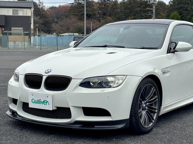 Ｍ３クーペ　Ｍドライブパッケージ　カーボンルーフ　社外カーボンフロントスポイラー　社外カーボントランクスポイラー　純正１８インチＡＷ　純正ＨＤＤナビ　バックカメラ(5枚目)