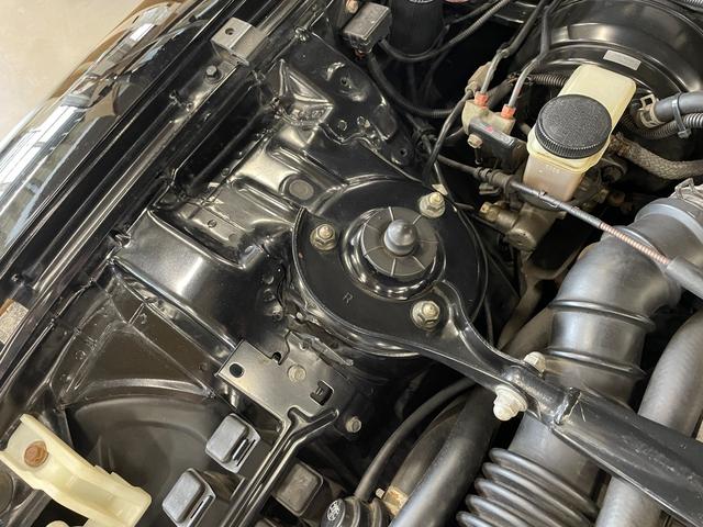 ＲＸ－７ タイプＲＳ　◇５型◇純正１７インチＡＷ◇純正ビルシュタインショック◇Ｄｅｆｉ追加メーター（油圧／油温／水温／ブースト）◇ＭＯＭＯステアリング◇純正フォグライト◇ＥＴＣ◇保証書◇取扱説明書◇スペアキー有（74枚目）