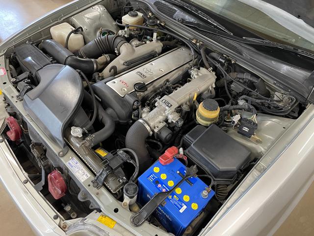 チェイサー ツアラーＶ　ワンオーナー　純正５速ＭＴ　純正フルエアロ　純正スポーツグリル　ＥＮＫＥＩ　ＰＥＡＫＳ１７インチＡＷ　ＴＥＩＮ車高調　ＨＩＤヘッドライト　フォグライト　保証書　取扱説明書　スペアキー（68枚目）