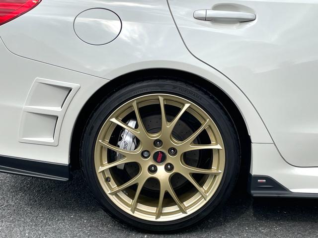 WRX STI EJ20 ファイナルエディション フルパッケージ ◇555台限定車◇ワンオーナー◇STIスタイルPKG◇純正BBS19インチAW◇純正ブレンボ◇純正レカロハーフレザーシート◇純正SDナビ/フルセグTV◇F/S/Rカメラ◇ETC◇ドライブレコーダー(11枚目)