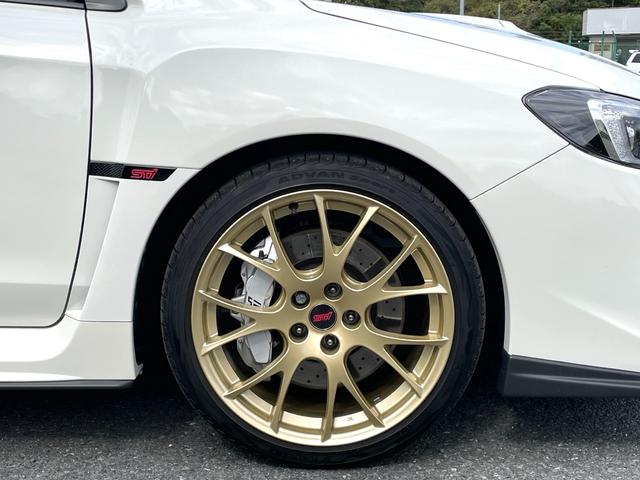 WRX STI EJ20 ファイナルエディション フルパッケージ ◇555台限定車◇ワンオーナー◇STIスタイルPKG◇純正BBS19インチAW◇純正ブレンボ◇純正レカロハーフレザーシート◇純正SDナビ/フルセグTV◇F/S/Rカメラ◇ETC◇ドライブレコーダー(12枚目)