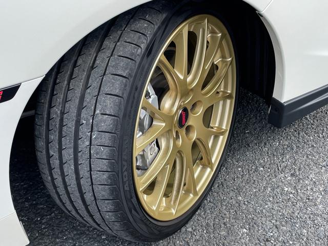 WRX STI EJ20 ファイナルエディション フルパッケージ ◇555台限定車◇ワンオーナー◇STIスタイルPKG◇純正BBS19インチAW◇純正ブレンボ◇純正レカロハーフレザーシート◇純正SDナビ/フルセグTV◇F/S/Rカメラ◇ETC◇ドライブレコーダー(13枚目)