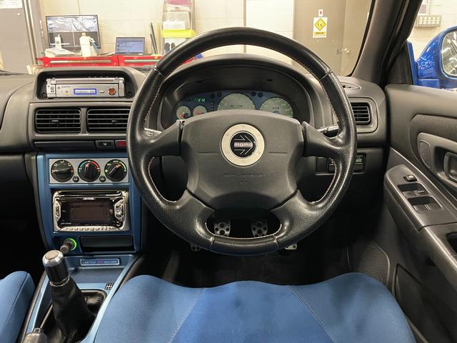 インプレッサ WRX RA STiバージョンVI リミテッド ◇ワンオーナー◇プロドライブ17インチAW◇ルーフベンチレーター◇STIマットフラップ◇STIフロントタワーバー◇APEXiパワーインテーク◇保証書◇取扱説明書◇スペアキー(28枚目)