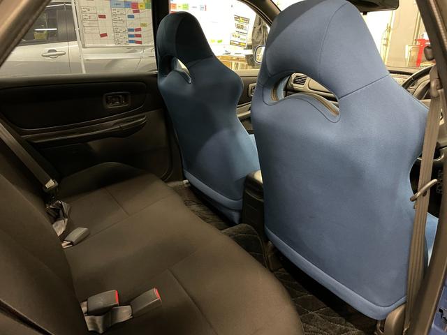 インプレッサ WRX RA STiバージョンVI リミテッド ◇ワンオーナー◇プロドライブ17インチAW◇ルーフベンチレーター◇STIマットフラップ◇STIフロントタワーバー◇APEXiパワーインテーク◇保証書◇取扱説明書◇スペアキー(31枚目)