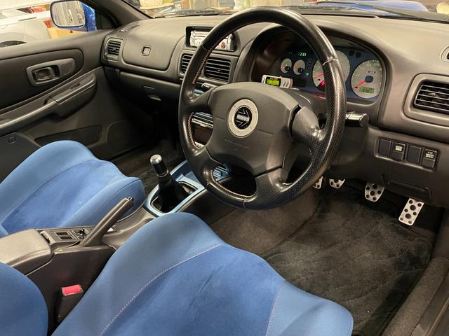インプレッサ WRX RA STiバージョンVI リミテッド ◇ワンオーナー◇プロドライブ17インチAW◇ルーフベンチレーター◇STIマットフラップ◇STIフロントタワーバー◇APEXiパワーインテーク◇保証書◇取扱説明書◇スペアキー(32枚目)