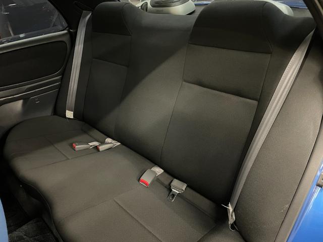 インプレッサ WRX RA STiバージョンVI リミテッド ◇ワンオーナー◇プロドライブ17インチAW◇ルーフベンチレーター◇STIマットフラップ◇STIフロントタワーバー◇APEXiパワーインテーク◇保証書◇取扱説明書◇スペアキー(35枚目)