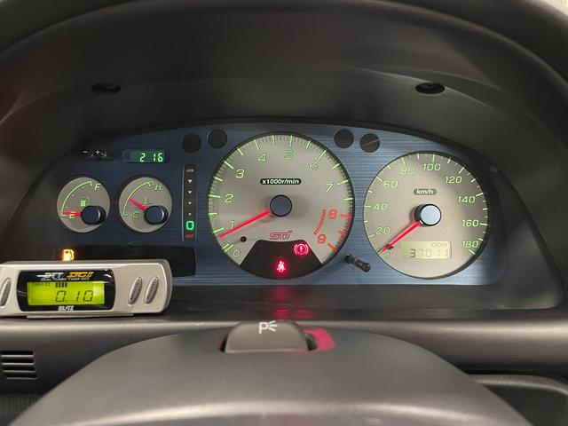 インプレッサ WRX RA STiバージョンVI リミテッド ◇ワンオーナー◇プロドライブ17インチAW◇ルーフベンチレーター◇STIマットフラップ◇STIフロントタワーバー◇APEXiパワーインテーク◇保証書◇取扱説明書◇スペアキー(48枚目)