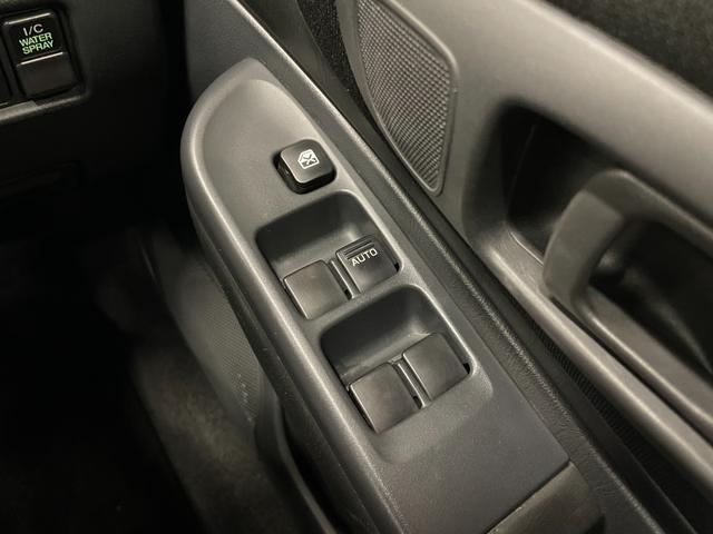 インプレッサ WRX RA STiバージョンVI リミテッド ◇ワンオーナー◇プロドライブ17インチAW◇ルーフベンチレーター◇STIマットフラップ◇STIフロントタワーバー◇APEXiパワーインテーク◇保証書◇取扱説明書◇スペアキー(51枚目)