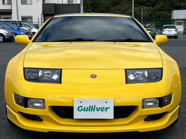フェアレディＺ バージョンＳ　◇後期◇６型◇カラーコード：ＥＶ１（ライトニングイエロー）◇Ｔバールーフ◇Ｚ３３用純正１８インチＡＷ◇社外ＨＩＤヘッドライト◇ＡＢＳ◇保証書◇取扱説明書（2枚目）