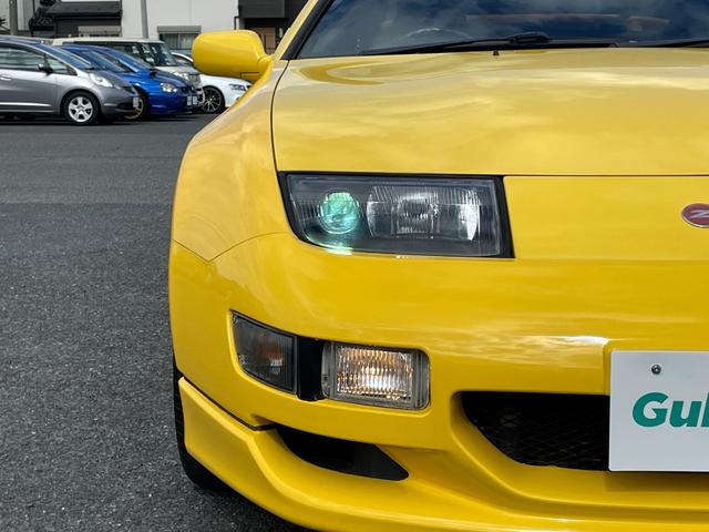 フェアレディＺ バージョンＳ　◇後期◇６型◇カラーコード：ＥＶ１（ライトニングイエロー）◇Ｔバールーフ◇Ｚ３３用純正１８インチＡＷ◇社外ＨＩＤヘッドライト◇ＡＢＳ◇保証書◇取扱説明書（3枚目）
