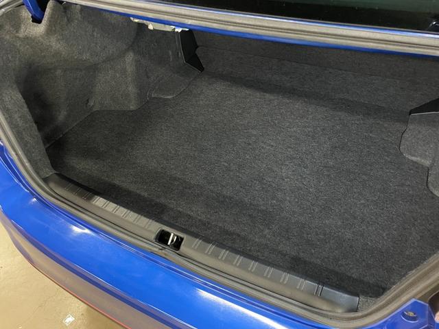 WRX STI S207 ◇100台限定車◇オリジナル車両◇純正BBS19インチAW◇純正ブレンボブレーキ◇純正レカロレザーシート◇LEDヘッドライト◇LEDアクセサリーライナー◇カロッツェリアSDナビ/フルセグTV(25枚目)
