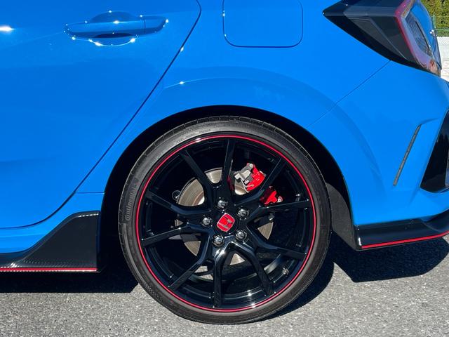 シビック タイプR ◇ワンオーナー◇後期◇R2年10月登録◇純正OPカーボンフードエアインテーク◇純正20AW◇純正ブレンボ◇純正ギャザーズSDナビ/フルセグTV◇フロント&バックカメラ(11枚目)