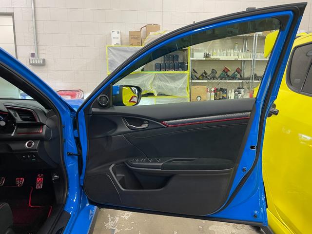 シビック タイプR ◇ワンオーナー◇後期◇R2年10月登録◇純正OPカーボンフードエアインテーク◇純正20AW◇純正ブレンボ◇純正ギャザーズSDナビ/フルセグTV◇フロント&バックカメラ(32枚目)